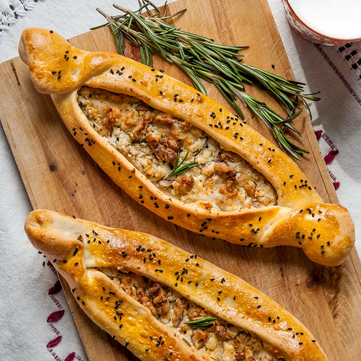 PIDE KÄSE